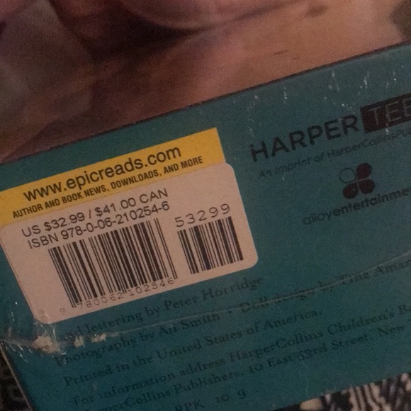 Pretty little liars collection Arc 2 books 7-10 - Picture 3 of 3